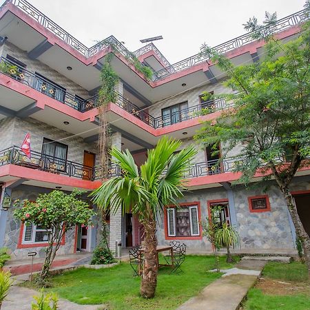 Hotel Glory Garden โพคารา ภายนอก รูปภาพ