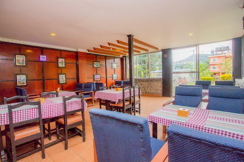 Hotel Glory Garden โพคารา ภายนอก รูปภาพ
