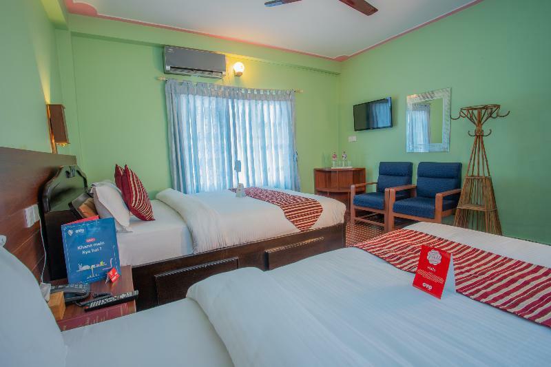 Hotel Glory Garden โพคารา ภายนอก รูปภาพ